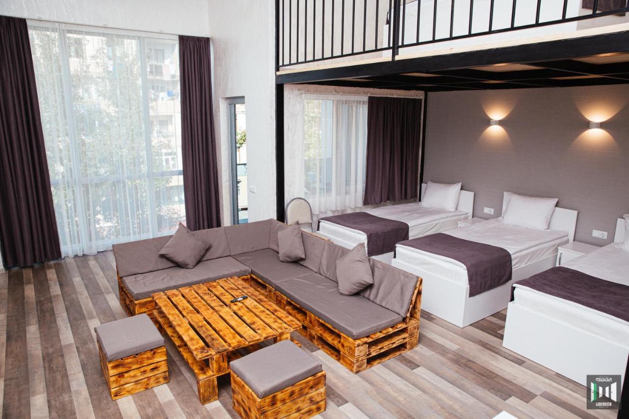 Libereco Aparthotel Batumi Ngoại thất bức ảnh