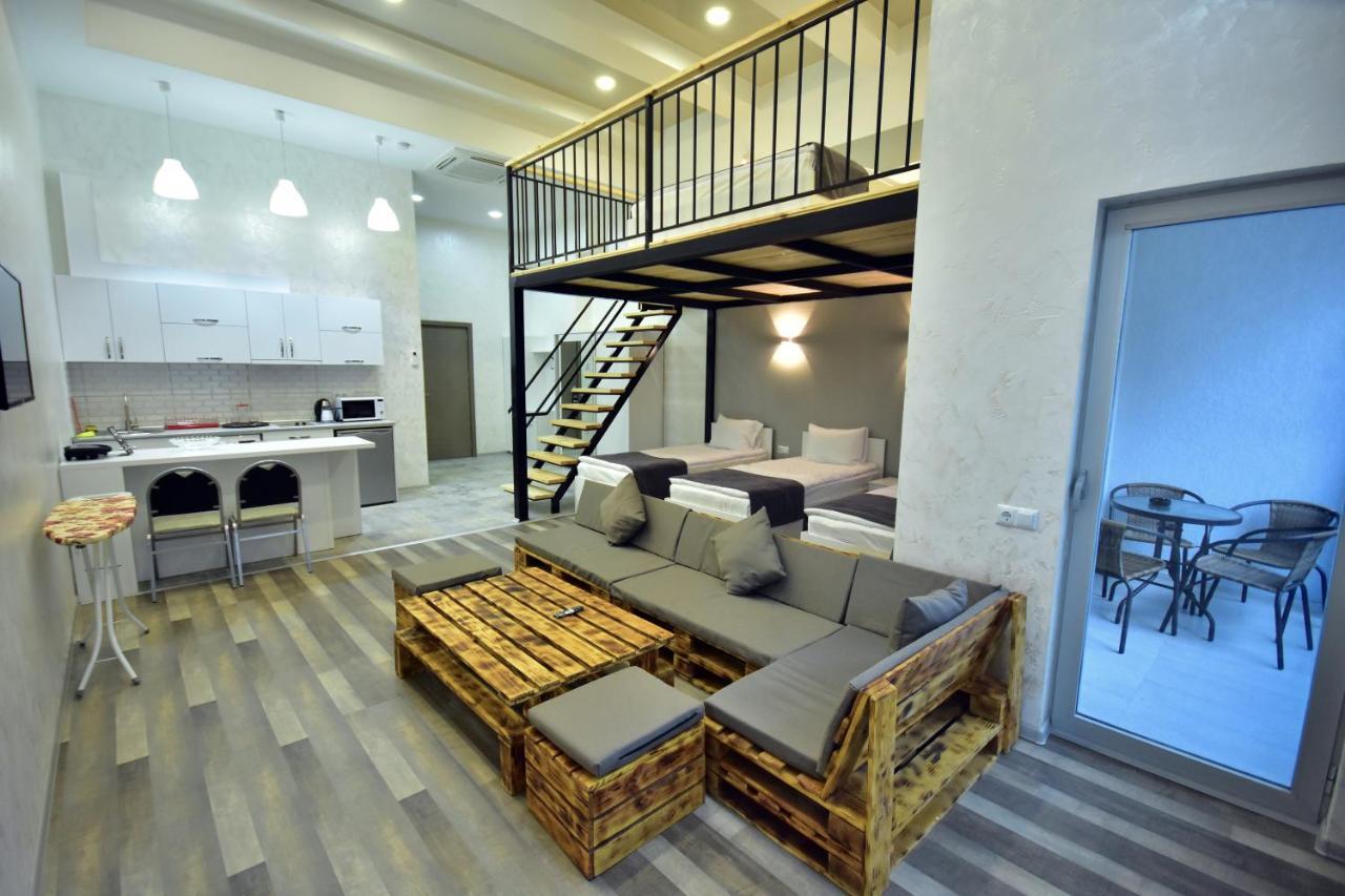 Libereco Aparthotel Batumi Ngoại thất bức ảnh