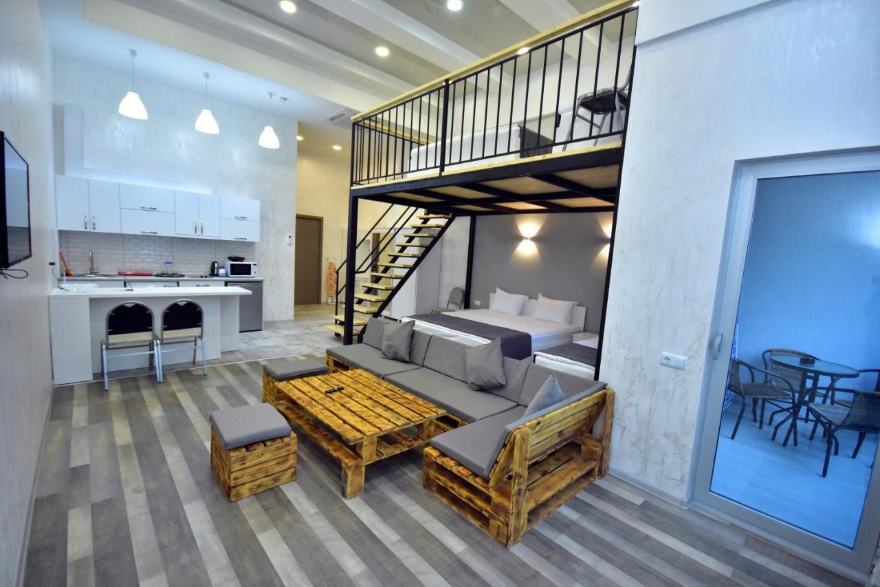 Libereco Aparthotel Batumi Ngoại thất bức ảnh